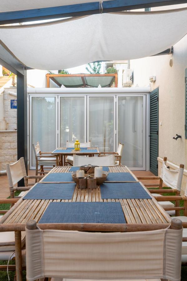 Maki Exclusive * Hvar Town